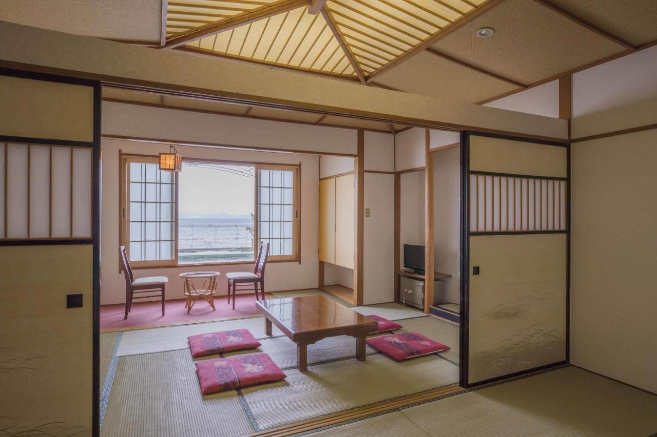 Lakeside Banko Hotel Inawashiro Exterior photo